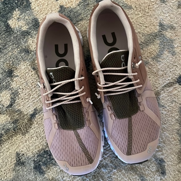 On cloud 5 blush running shoes - Picture 1 of 9